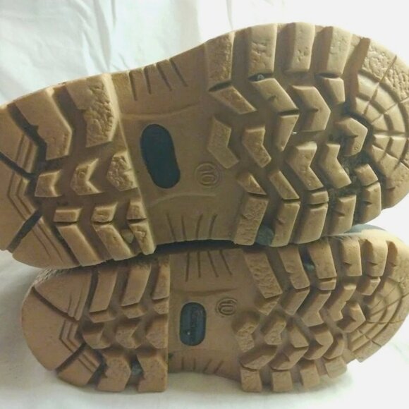 Ozark Trail Camo Camouflage Winter Rubber Snow Boots Removable Liners 10 Boys - Picture 2 of 8